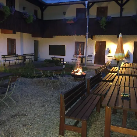 Untere Rauner Muehle Penzion 2*