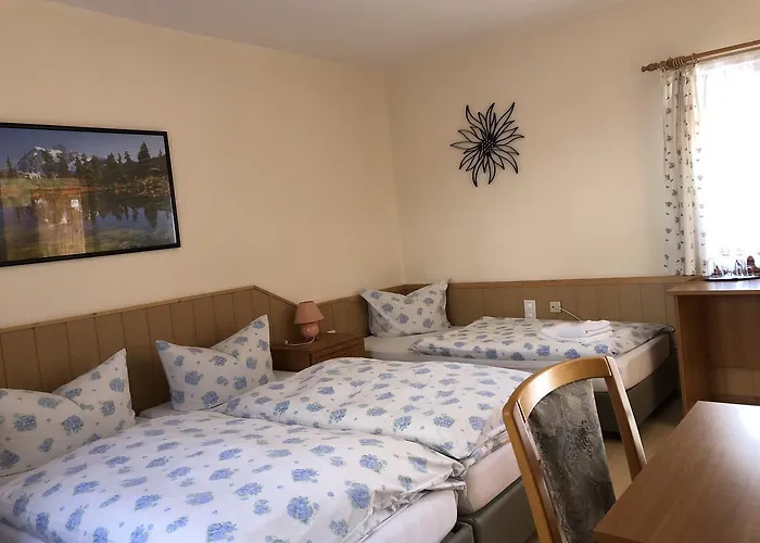 Untere Rauner Muehle Gasthof