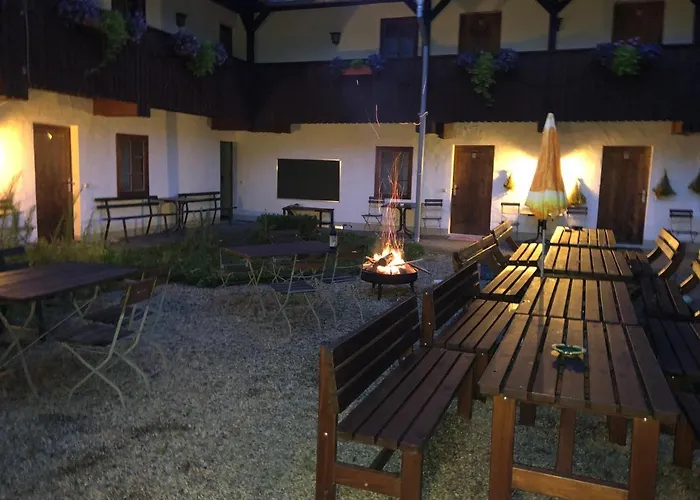 Untere Rauner Muehle Gasthof 2*